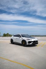 LAMBORGHINI URUS (WHITE) - Image 2